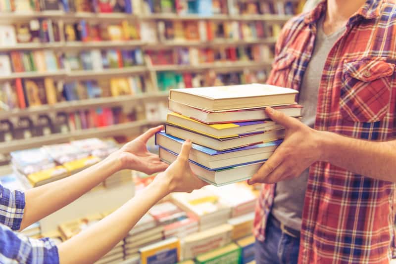 Homeschool Convention Season: 6 Tips to Make the Most of Your Time